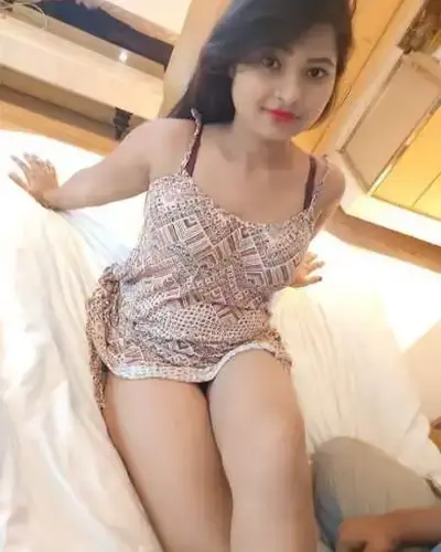 Call Girls in Etah