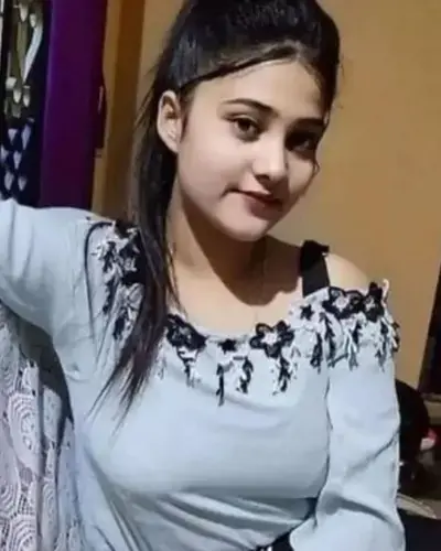 Etah Escort